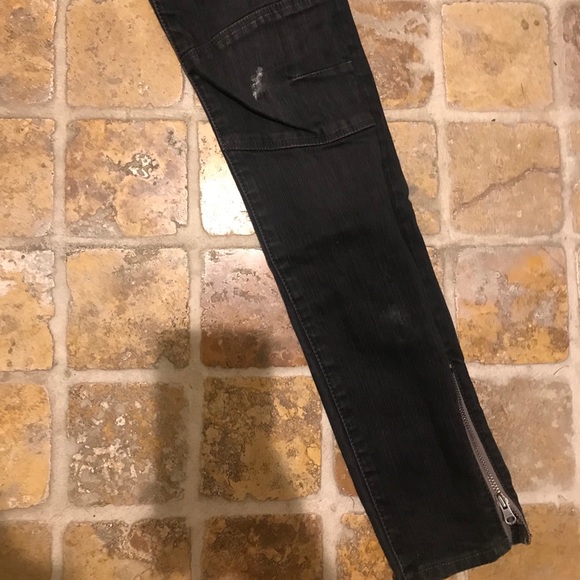 Converse Moto-inspired denim - Picture 2 of 5